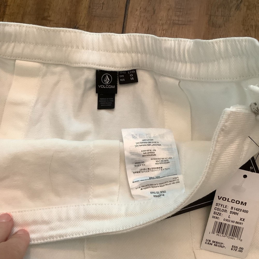 NWT Volcom Coco Pleated Women's Cream Skirt Cotton Sz Large - Picture 5 of 7